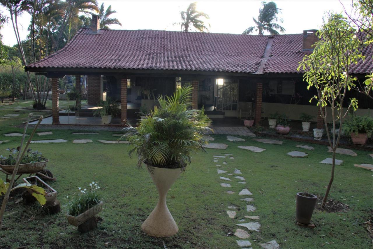 Chapada dos Guimarães Casa Unica Com Piscina E Lareira A 1,2 Km Do Centroヴィラ エクステリア 写真