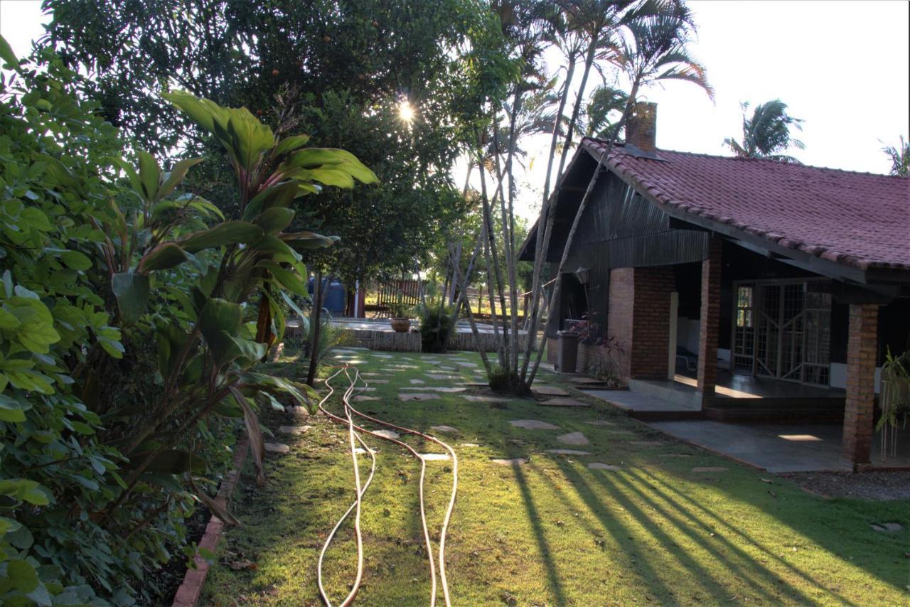 Chapada dos Guimarães Casa Unica Com Piscina E Lareira A 1,2 Km Do Centroヴィラ エクステリア 写真