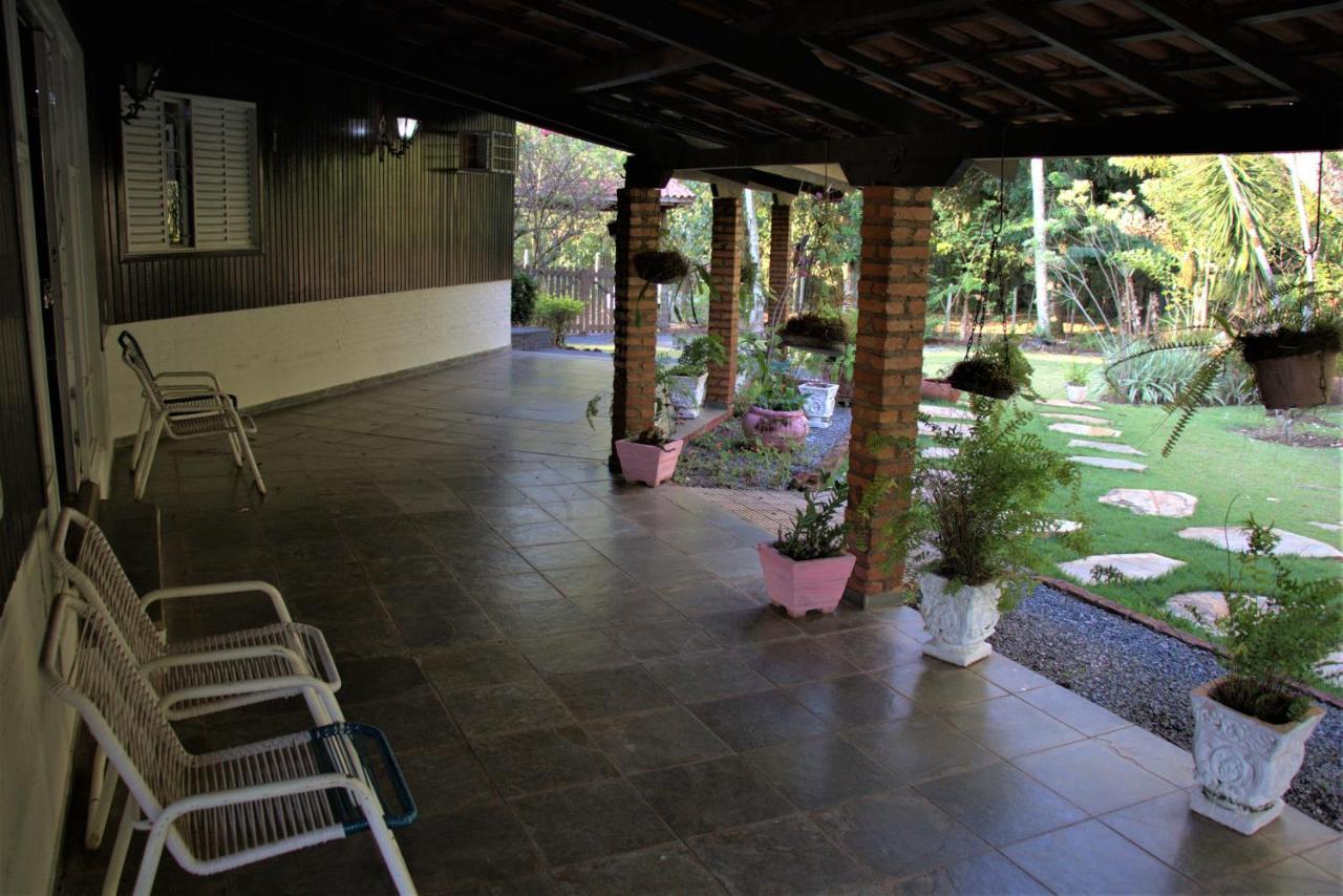 Chapada dos Guimarães Casa Unica Com Piscina E Lareira A 1,2 Km Do Centroヴィラ エクステリア 写真